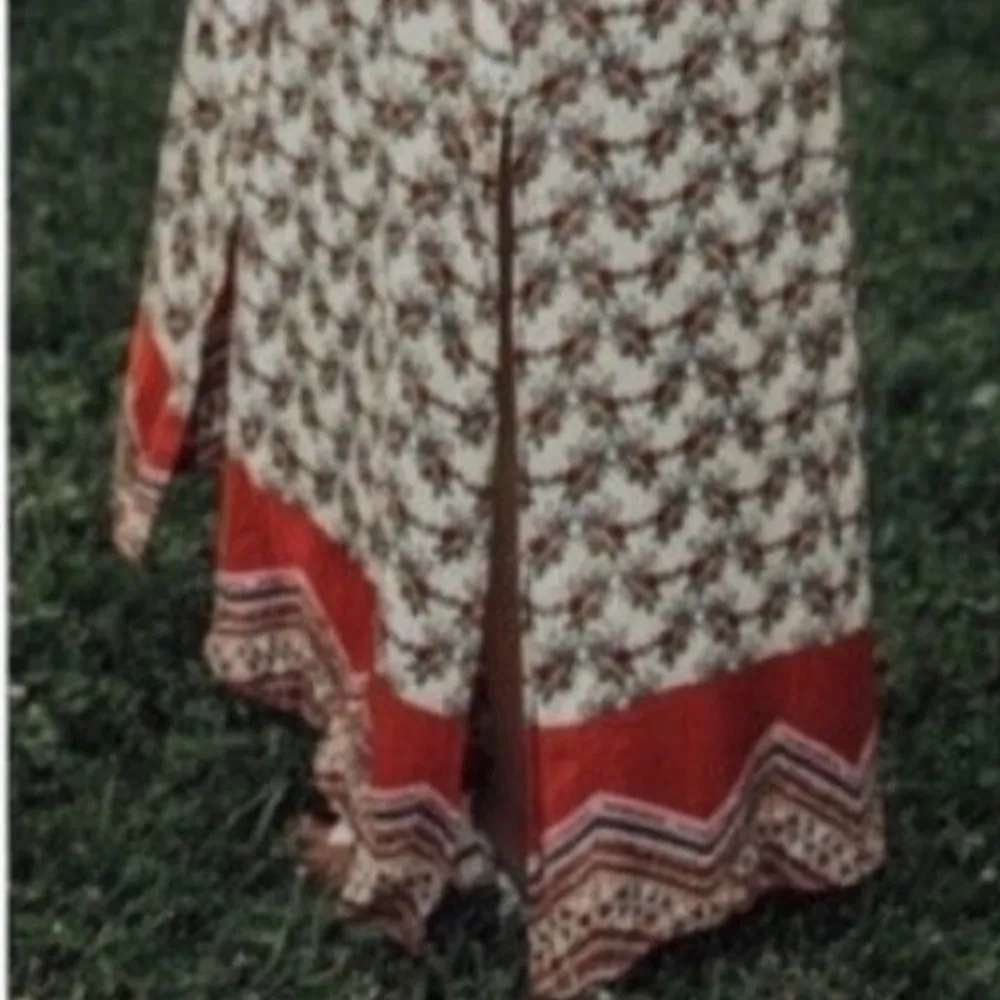 ANTHRO PATRONS OF PEACE RED MULTI OFF THE SHOULDER RAYON FLORAL MAXI DRESS XS - Image 9