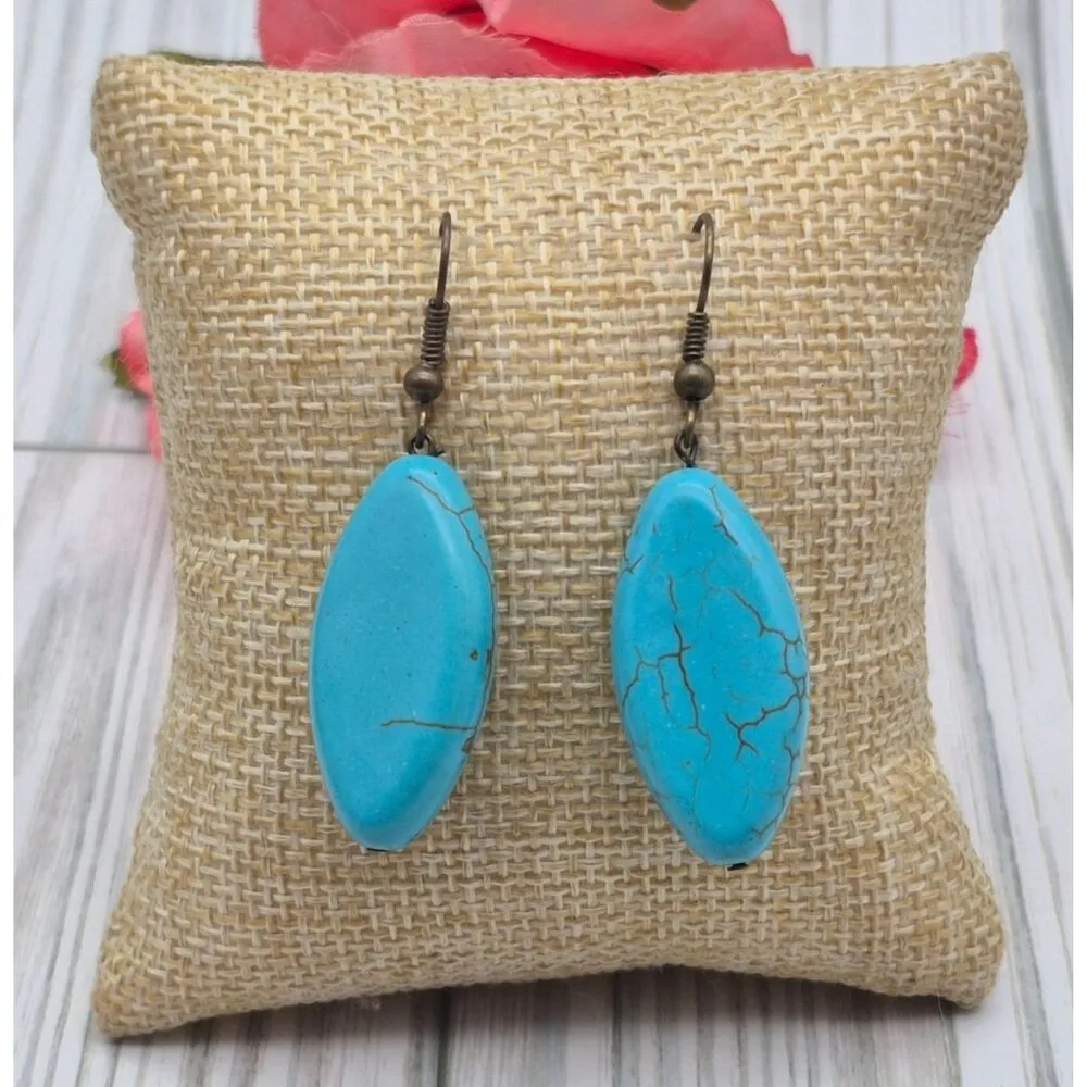 Artisan Bronze Bead & Howlite Stone Faux Turquoise Collar Necklace & Earring Set - Image 8