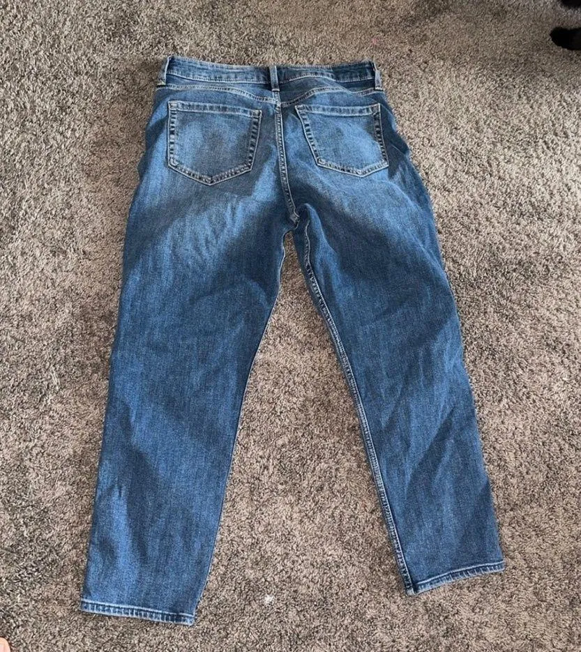 Abercrombie the mom Jean - Image 3