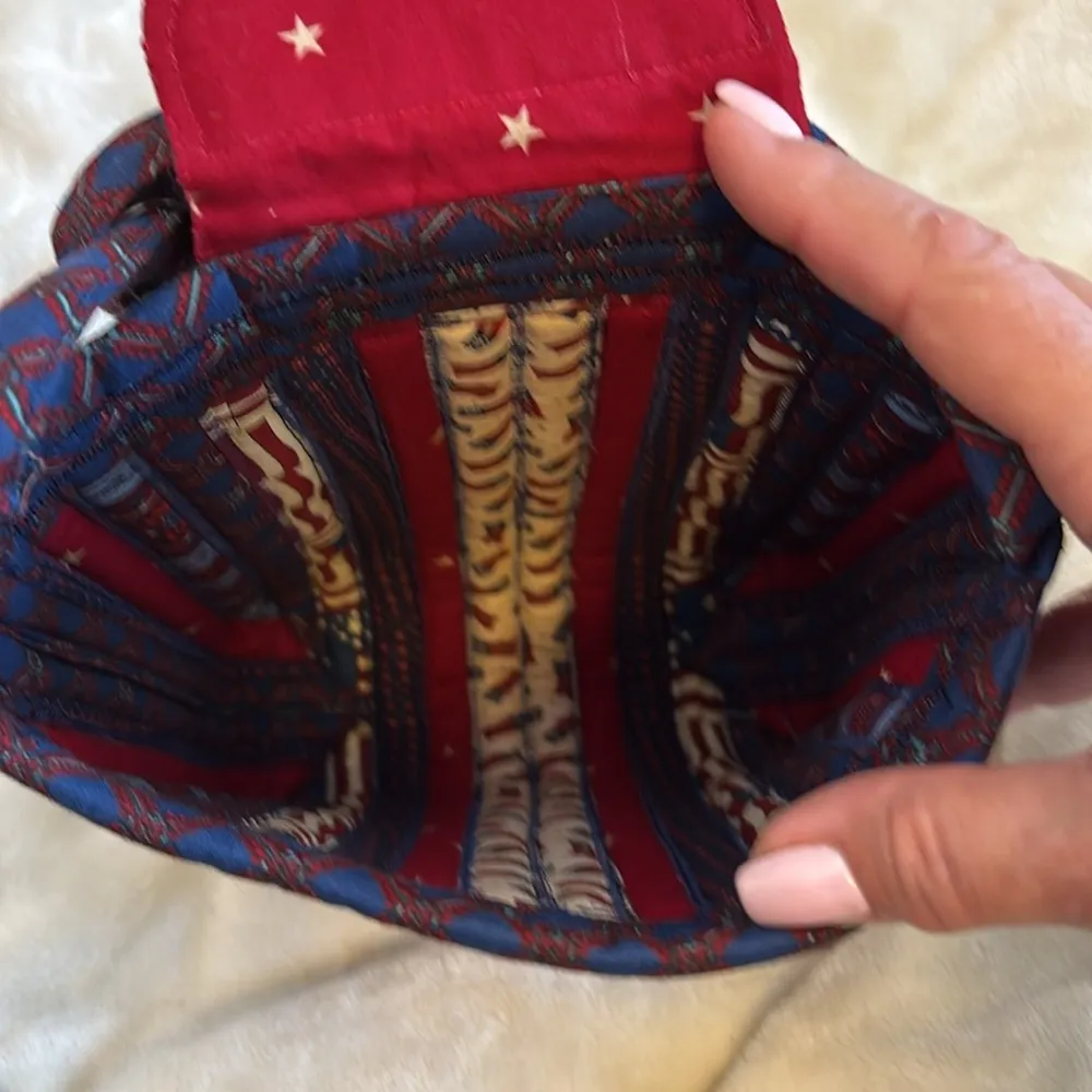 PATRIOTIC COLORS RED WHITE BLUE CROSSBODY THICK CLOTH MAGNETIC CLOSURE - Image 7