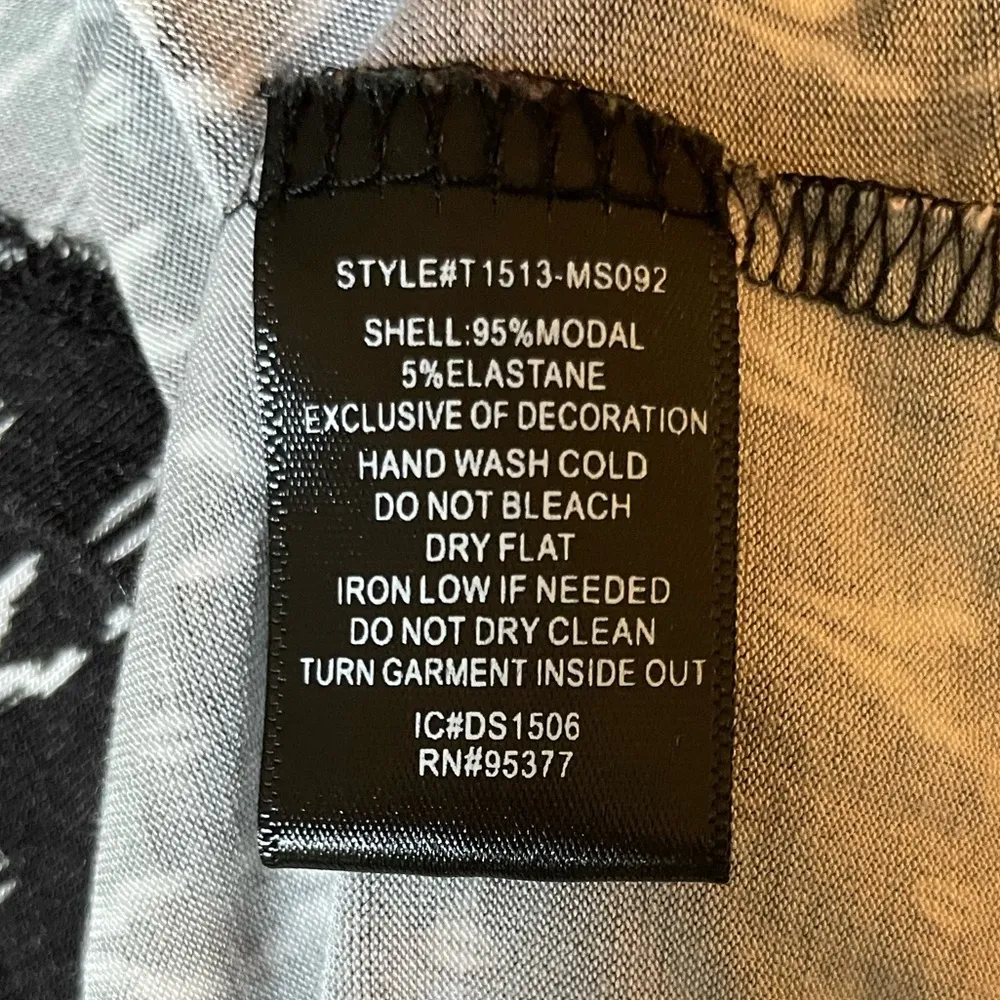 Sanctuary Boho Black and White Geometric Patterned Blouse - Image 6