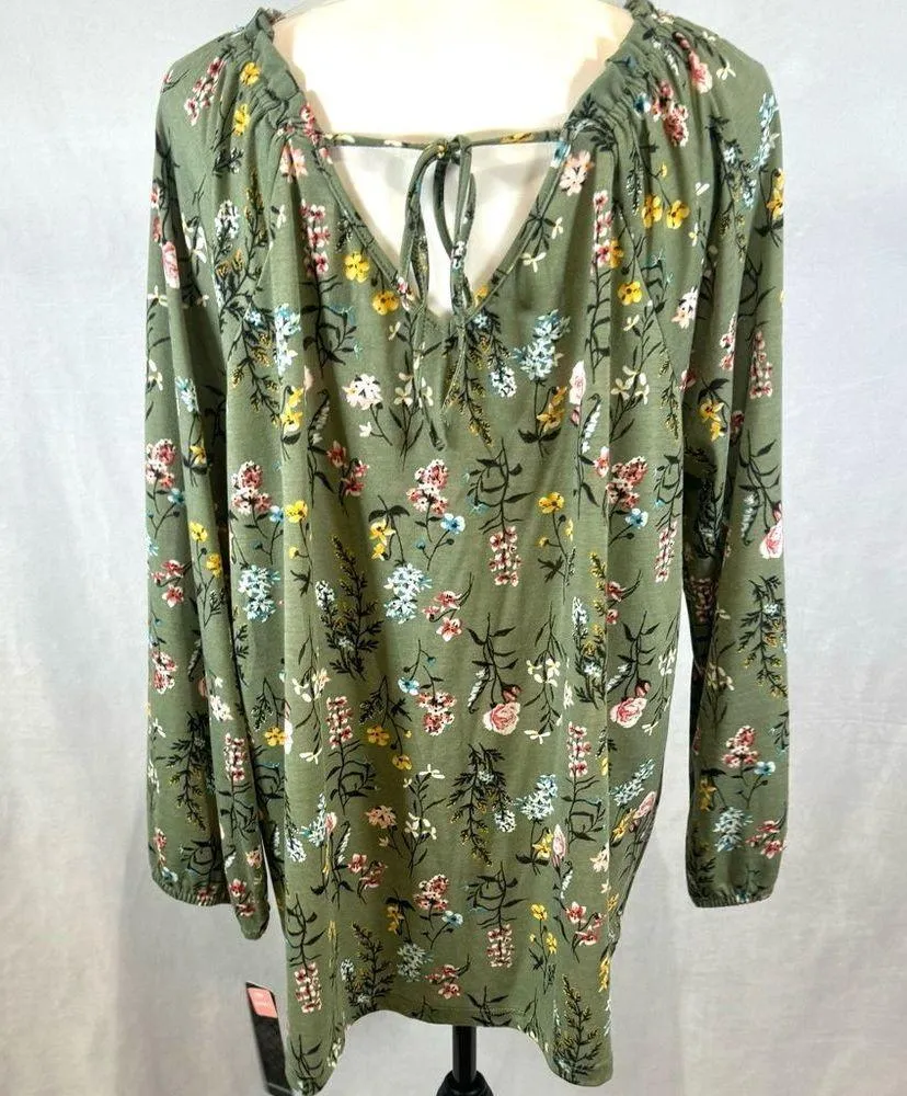 Massini long sleeve olive green floral top size 2X NWT - Image 4
