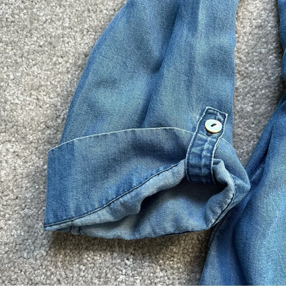 Soft Surroundings Crossover Front Drapey Tencel Chambray Denim Tunic Size Small - Image 4