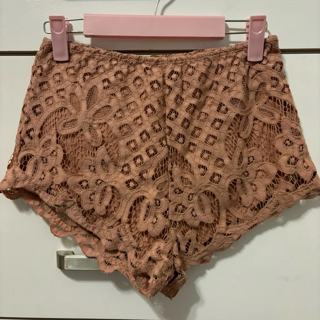 Free People Adella Shorts Blush - Image 2