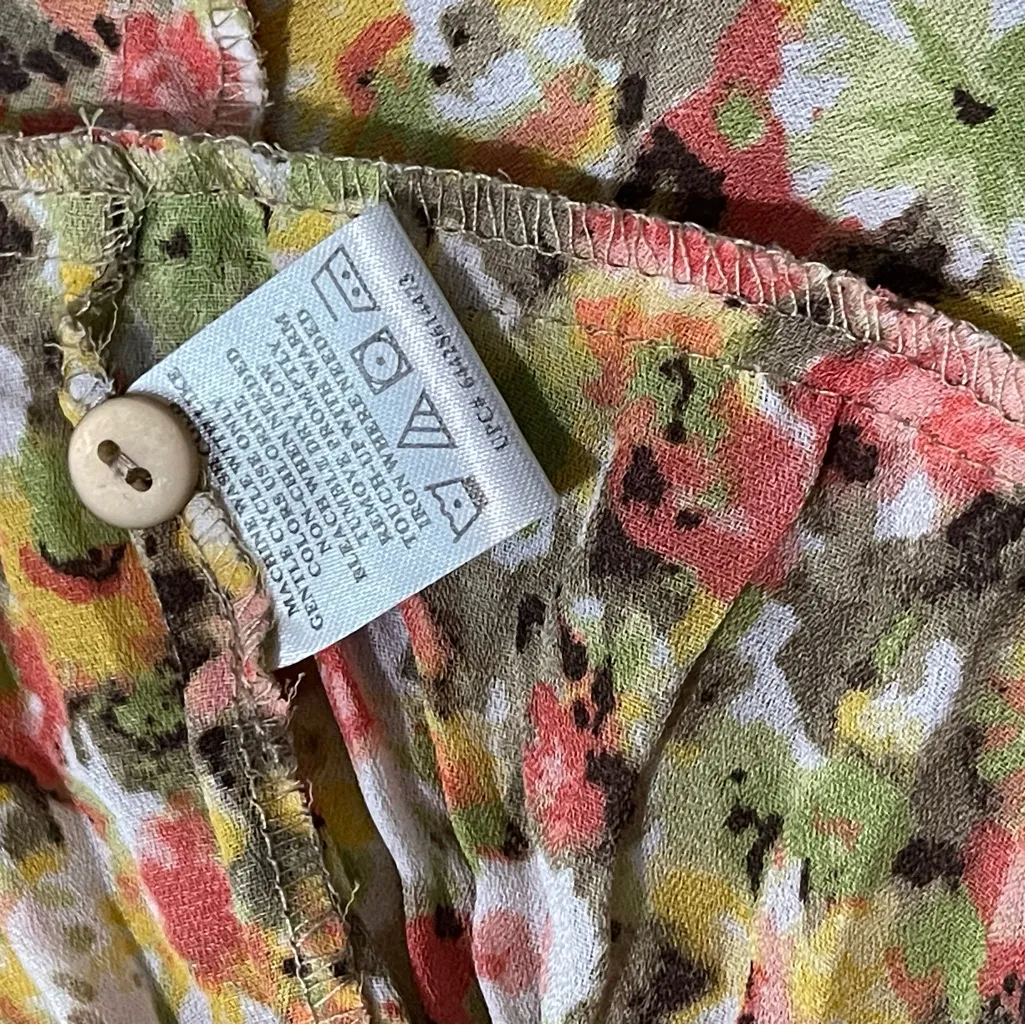 Bethany Sheer Cap Sleeve Top Ruffles Floral Fall Colors Size XL - Image 7