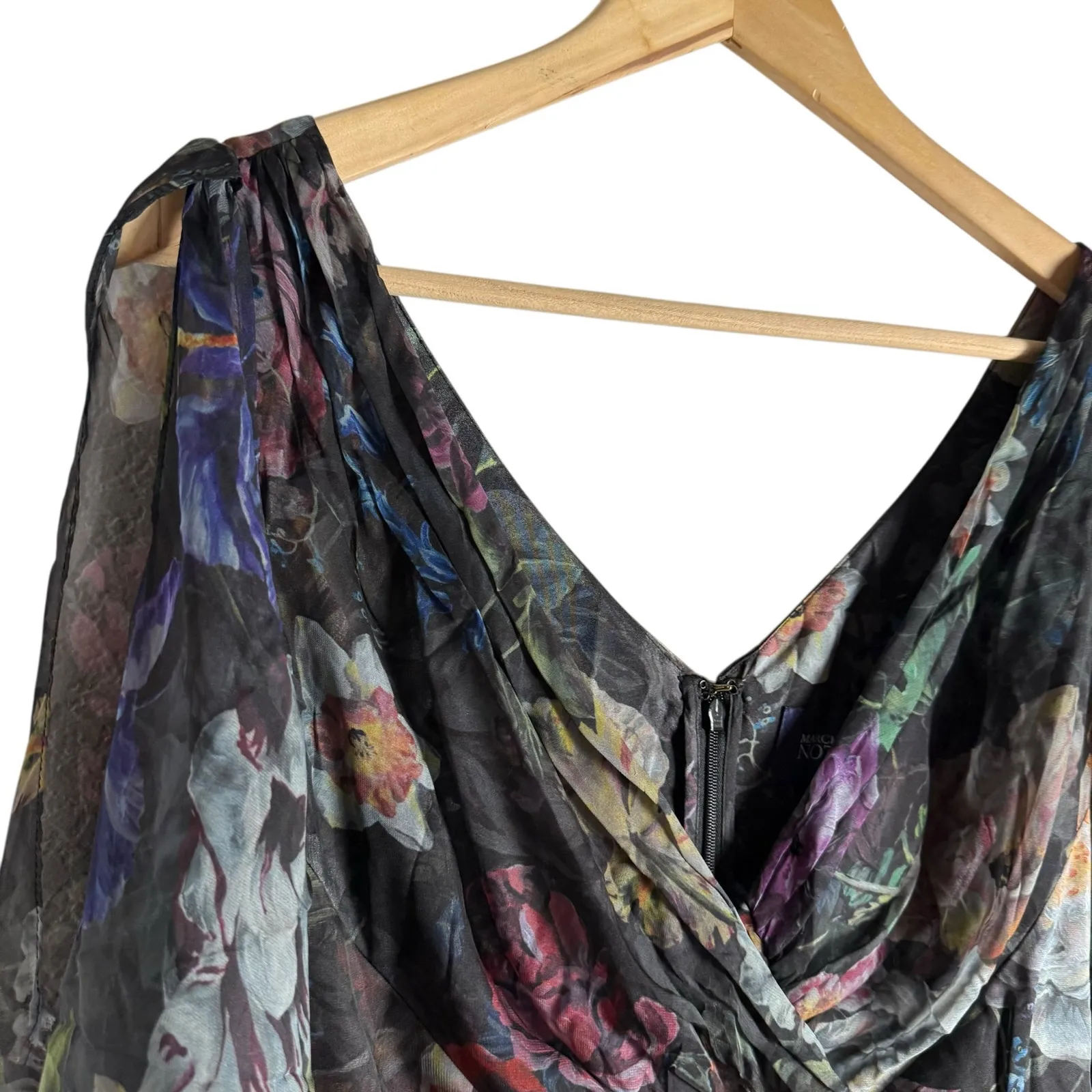 Marchesa Notte Metallic Floral Print Pleated Tulle V - Image 7