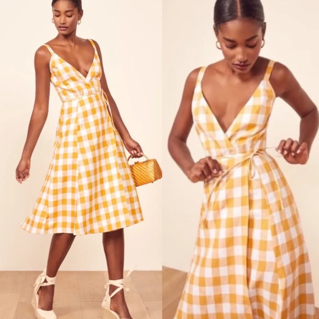 Reformation Beverly Linen Dress in Jeune Size Medium Gingham Yellow Wrap Midi - Image 2