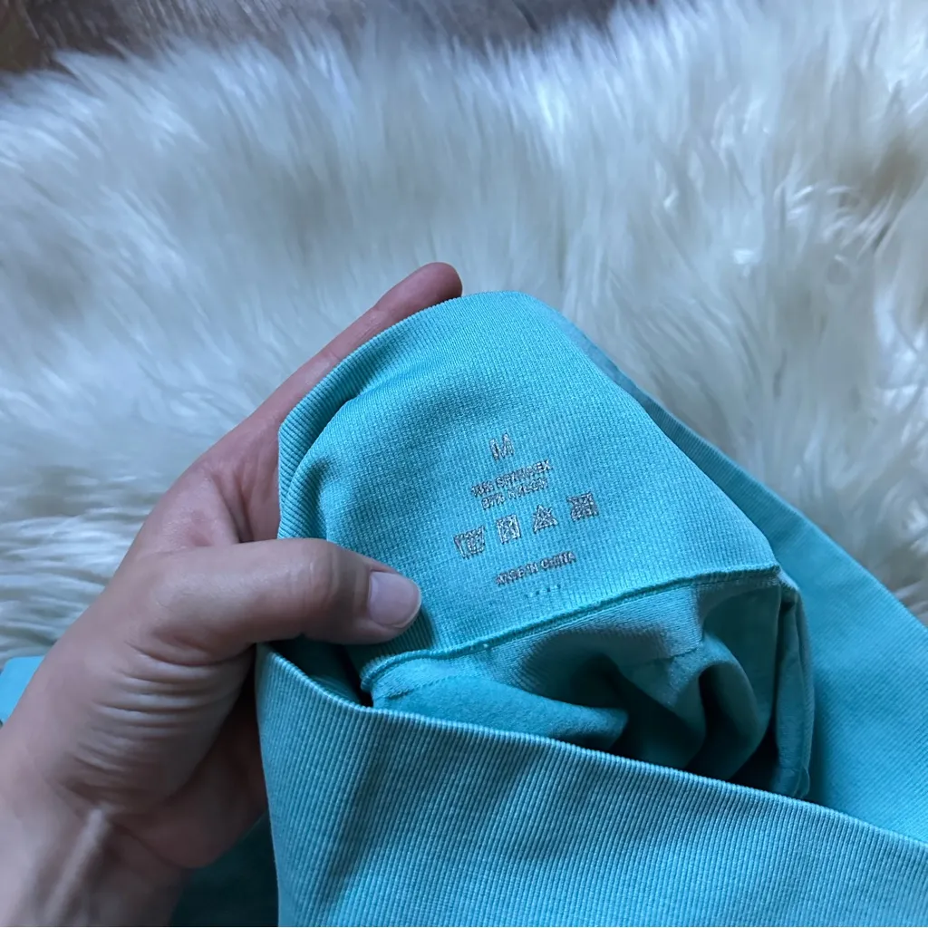 NVGTN  Contour Seamless Shorts - Image 5