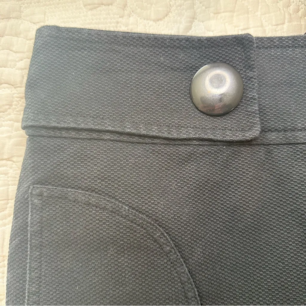 Boston Proper Black Mini Skirt. Size: 4. - Image 3