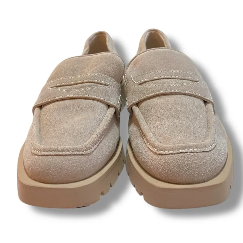 Dolce Vita Women's Elias Lug Sole Tailored Suede Loafer Tan Size 8.5 Wide - Image 2