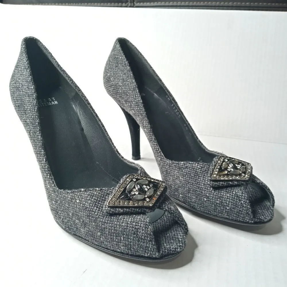 Stuart Weizman gray heels with embalishment - Image 2