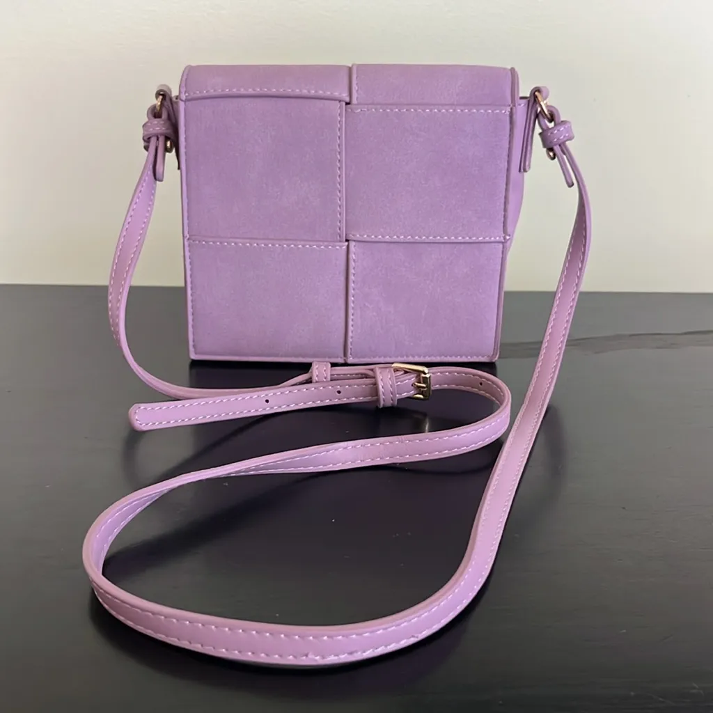 Moda Luxe  Lilac Lena Crossbody - Image 6