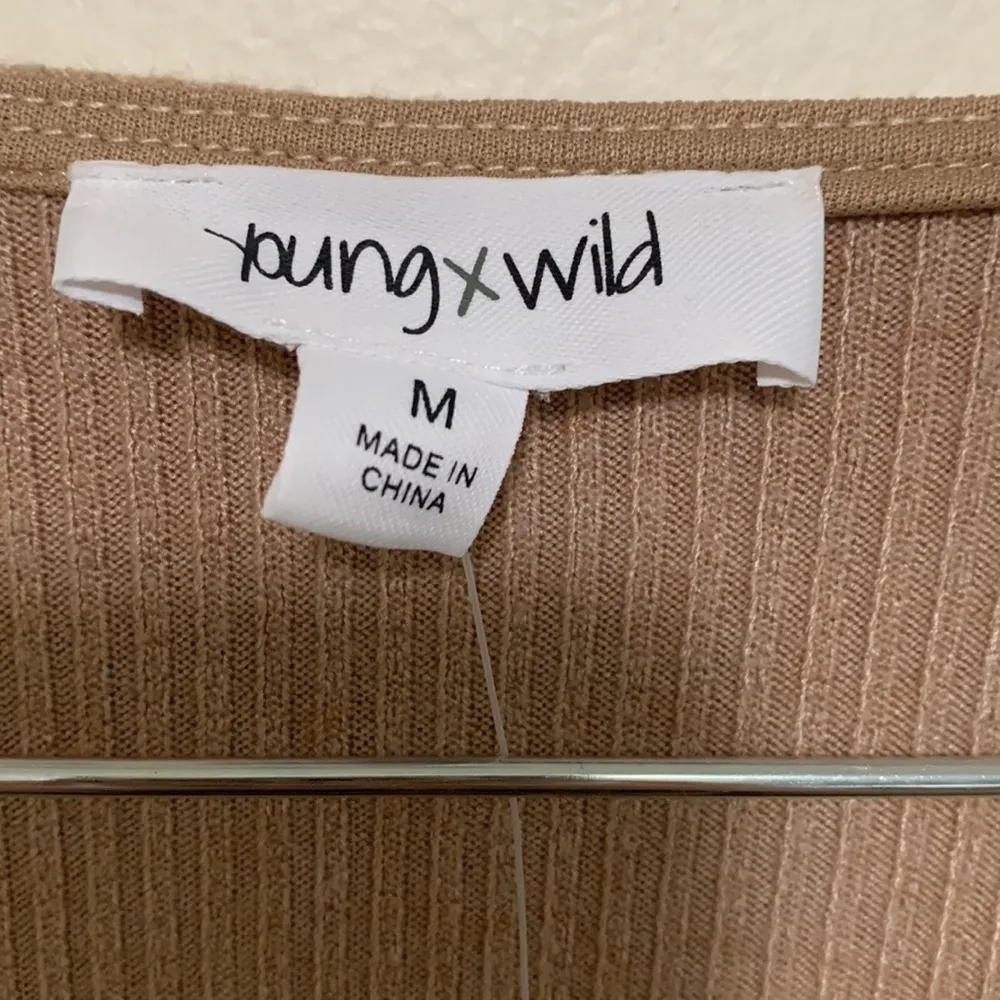 You g X Wild NWT long sleeve padded bra dress nude color woman size medium Tan - Image 5