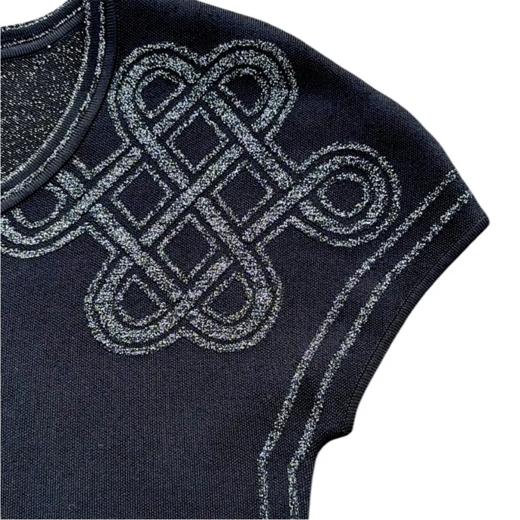 Like New Diane Von Furstenberg Knit Body
Con Dress Black Silver Knot Small - Image 5