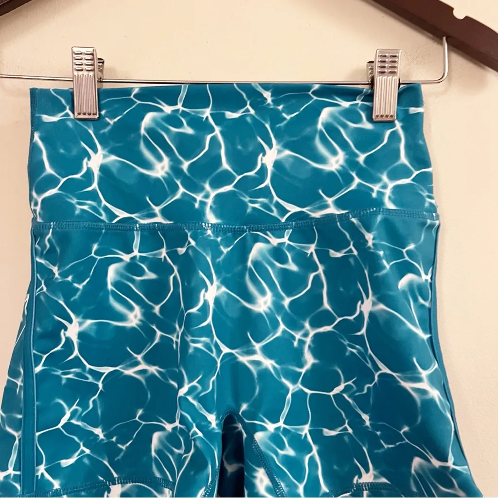 Buffbunny Citrus Shorts in Reflection Print Teal Size Small High Rise Athletic - Image 2