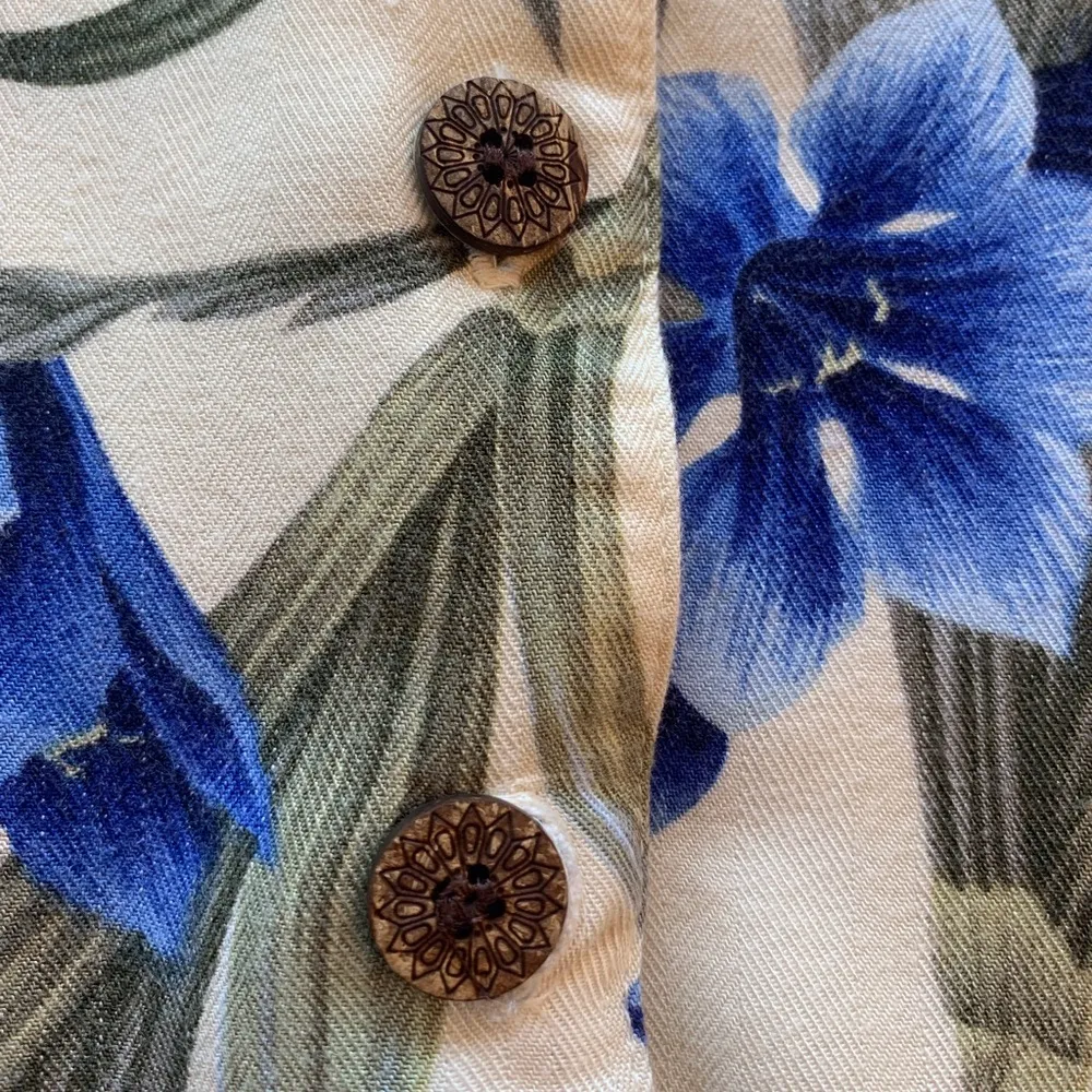 Caribbean Joe | Floral Button Down Aloha Shirt sz PS - Image 7