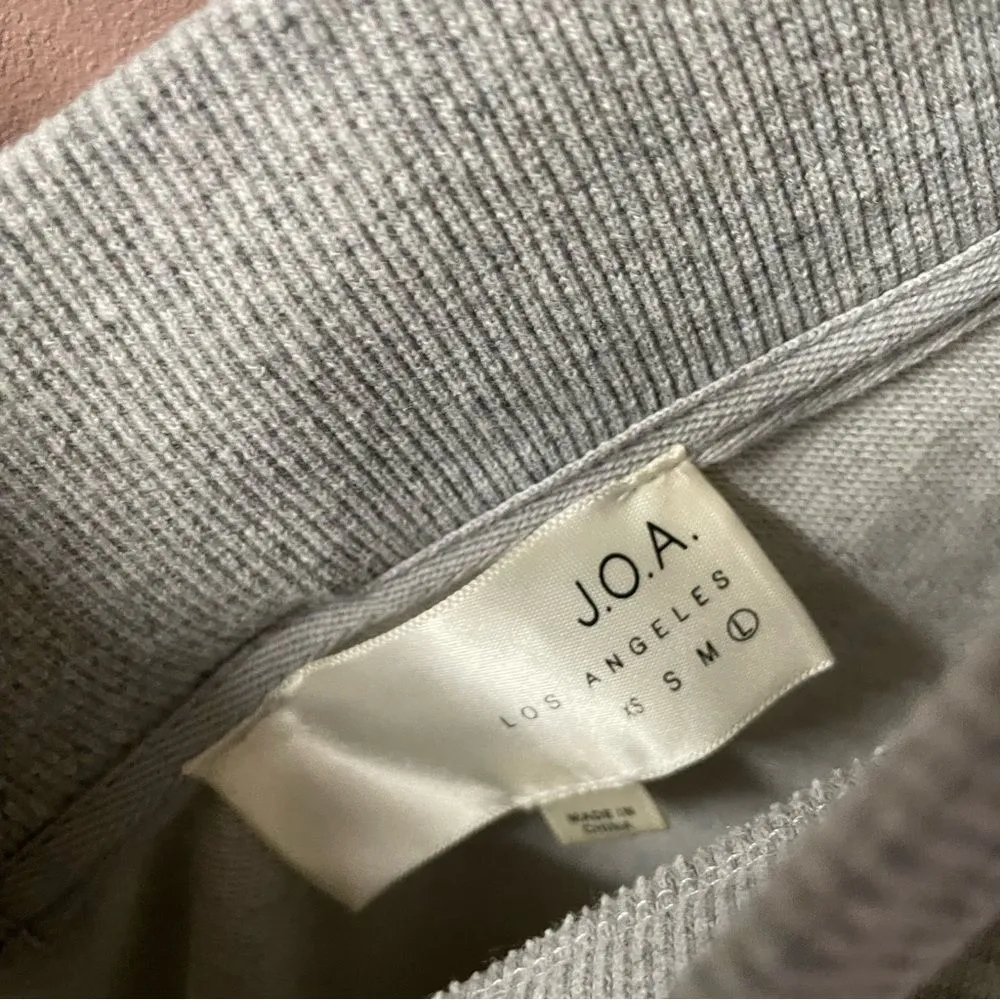 J.O.A. Light Gray V-Neck & Back Sweater EUC Size L - Image 3