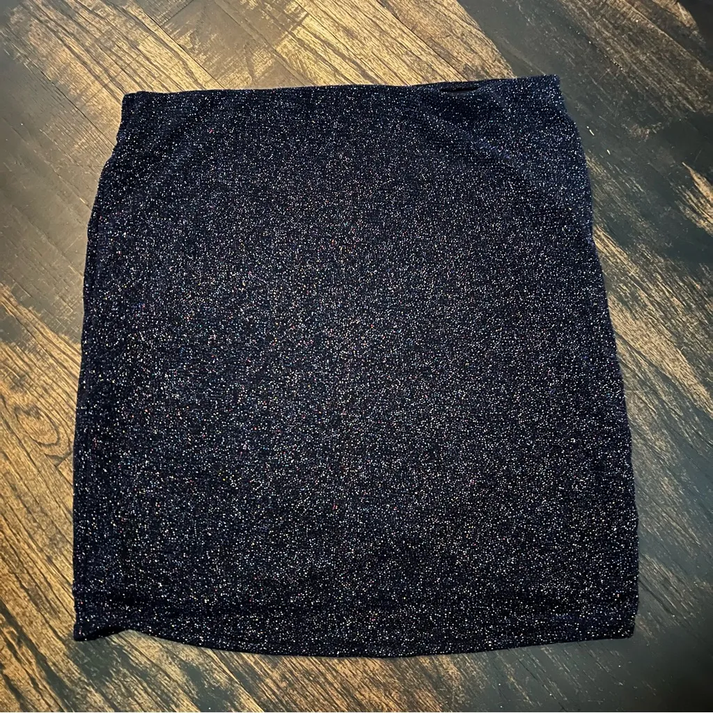 Women’s H&M Divided Navy Blue Glittery Sparkle Holidays Skirt sz M NWT - Image 2