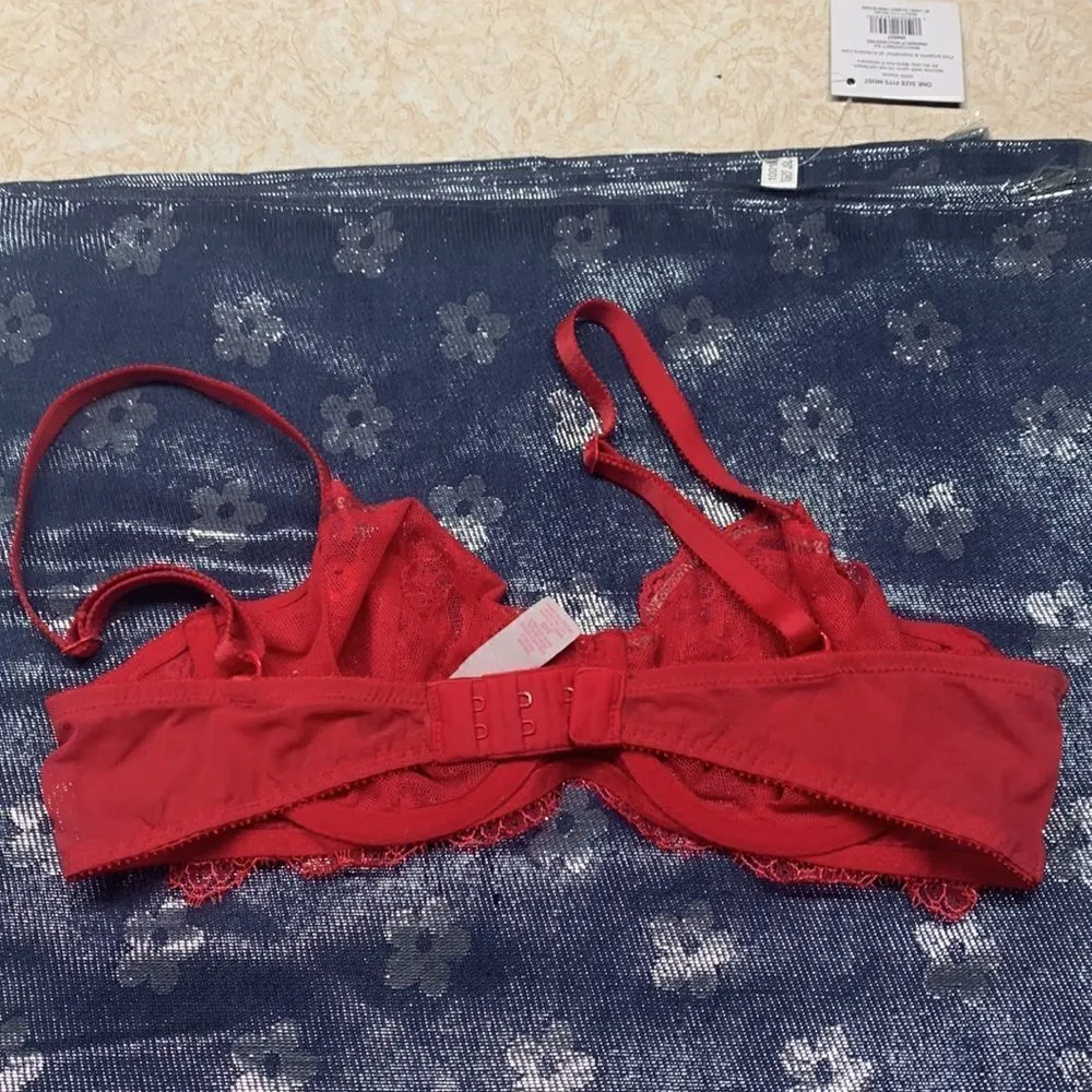 🔥5/20🔥Victoria Secret Dream Angels  Lacy Bra Sz 34B - Image 2