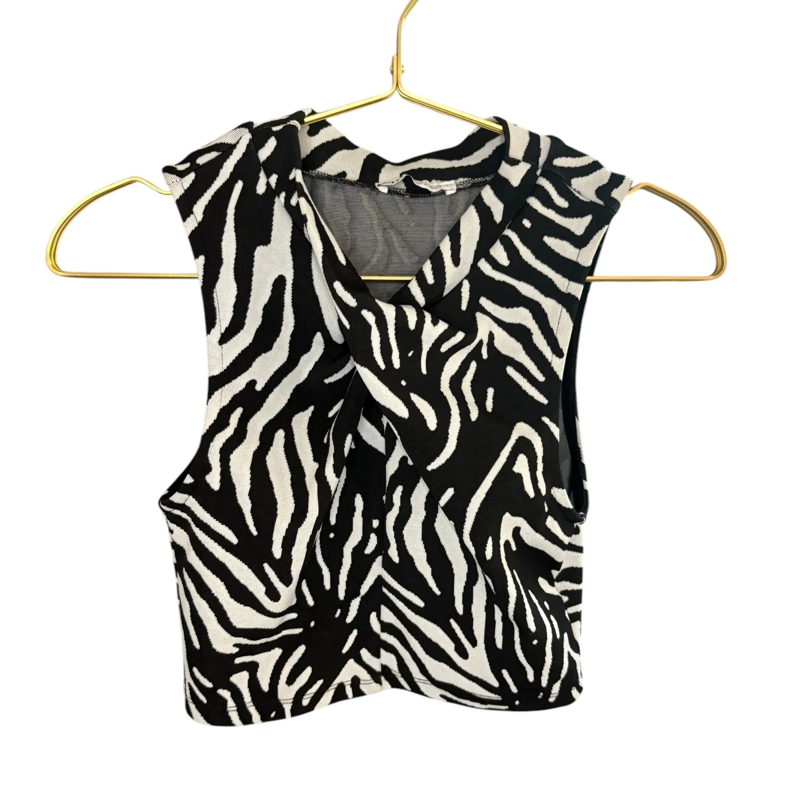 Zara zebra sleeveless crop top. Size Small. EUC. Adorable!‎ - Image 2