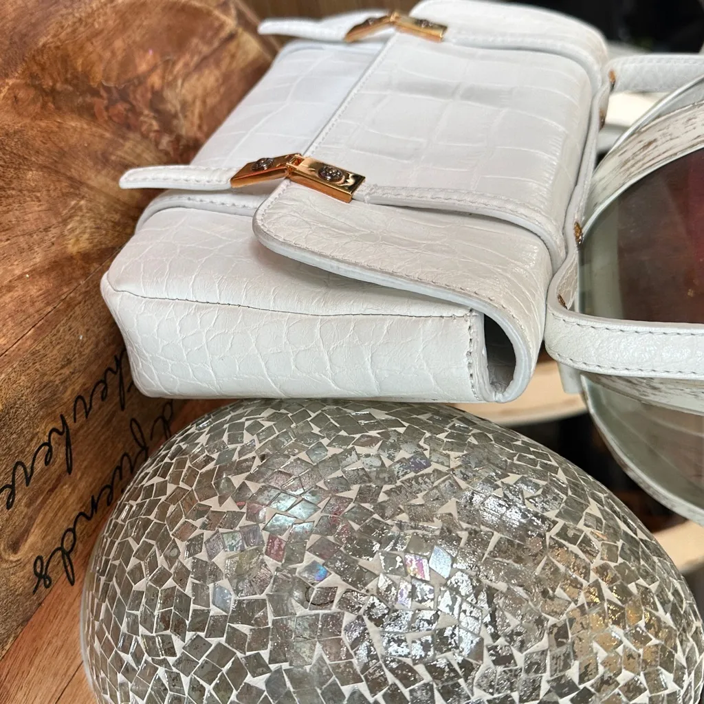 Henri Bendel White Crocodile-Embossed Shoulder Bag - Image 3