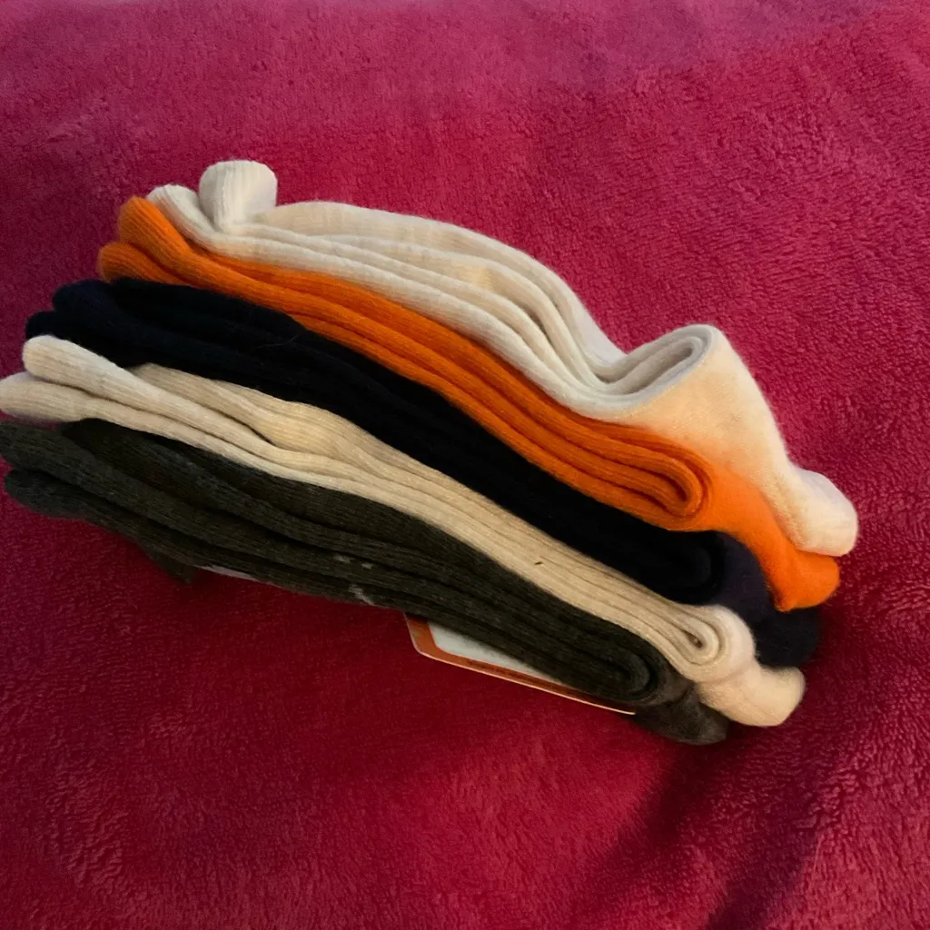 Disney Spooky Stitch Socks - Black, White, Orange. Includes 5 Pair, Size 4-10 - Image 6