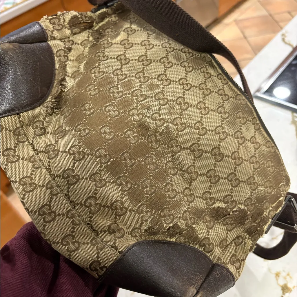 Gucci Monogram Brown Crossbody Bag - Image 5