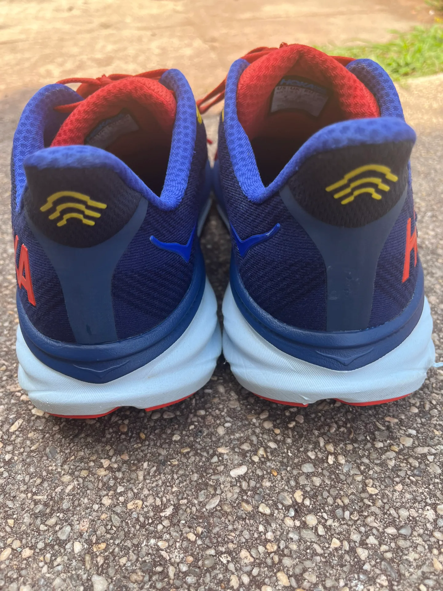 Clifton 9 Running Shoes - Image 3