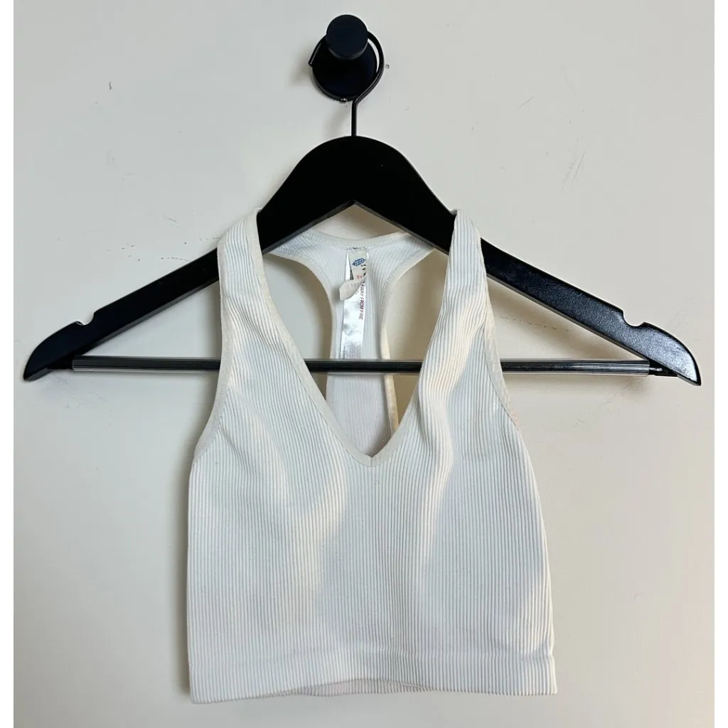 FREE PEOPLE Movement Free Throw Crop Top in White Size X-Small - Image 3