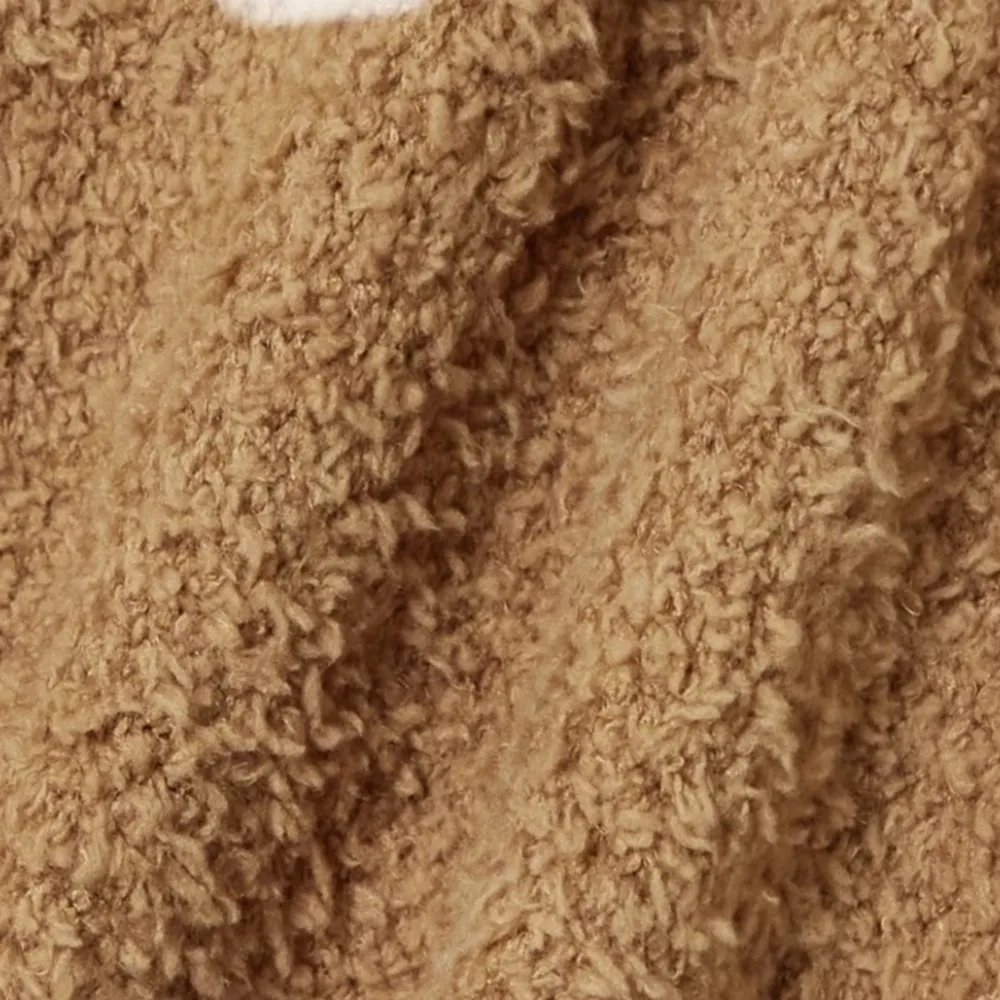 SKIMS Teddy Crop Sweater
Pullover Knit Long Sleeve Comfy
Cozy Loungewear Sz L XL - Image 4