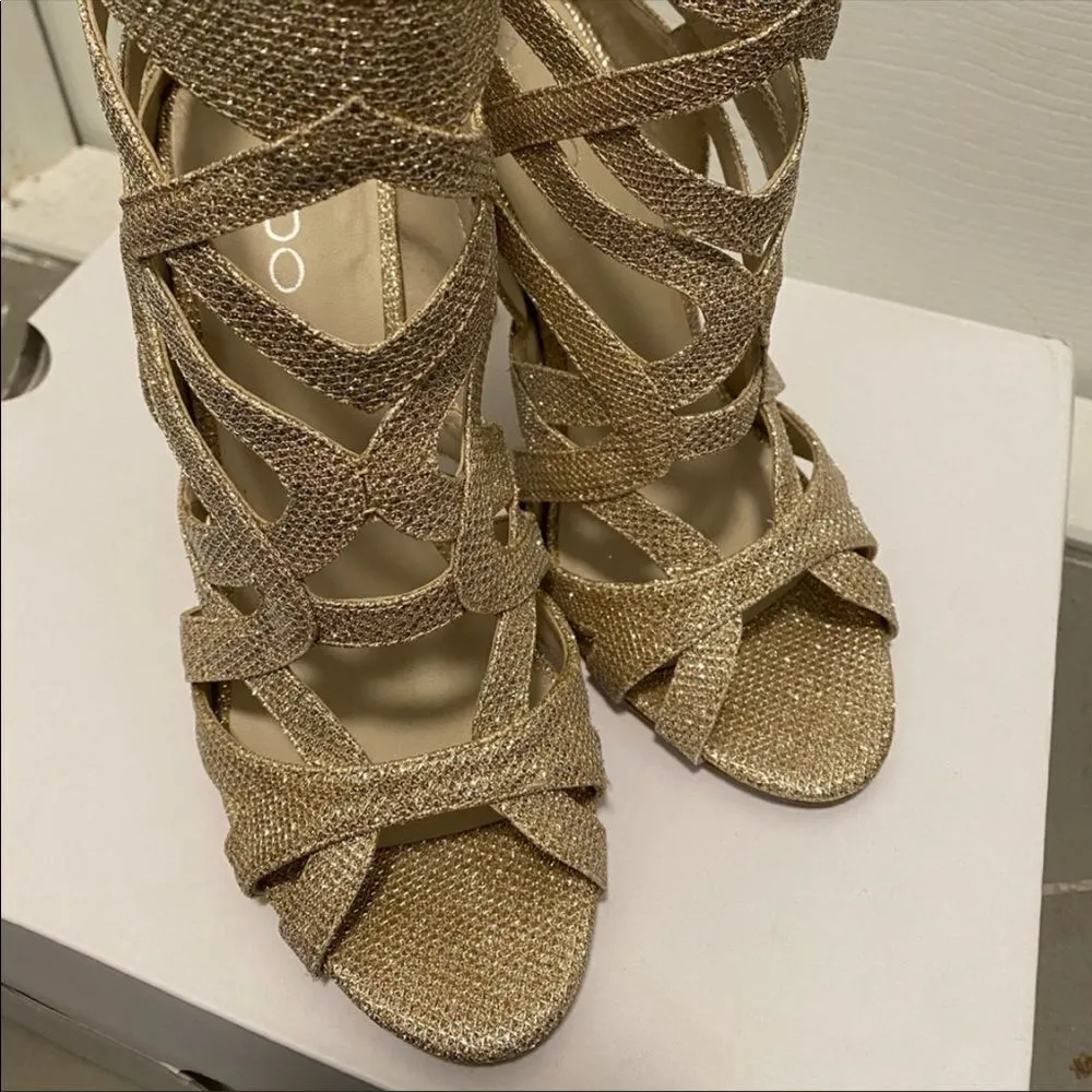 ✨HP✨Aldo Abavia Gold Glitter Sandals✨ - Image 4