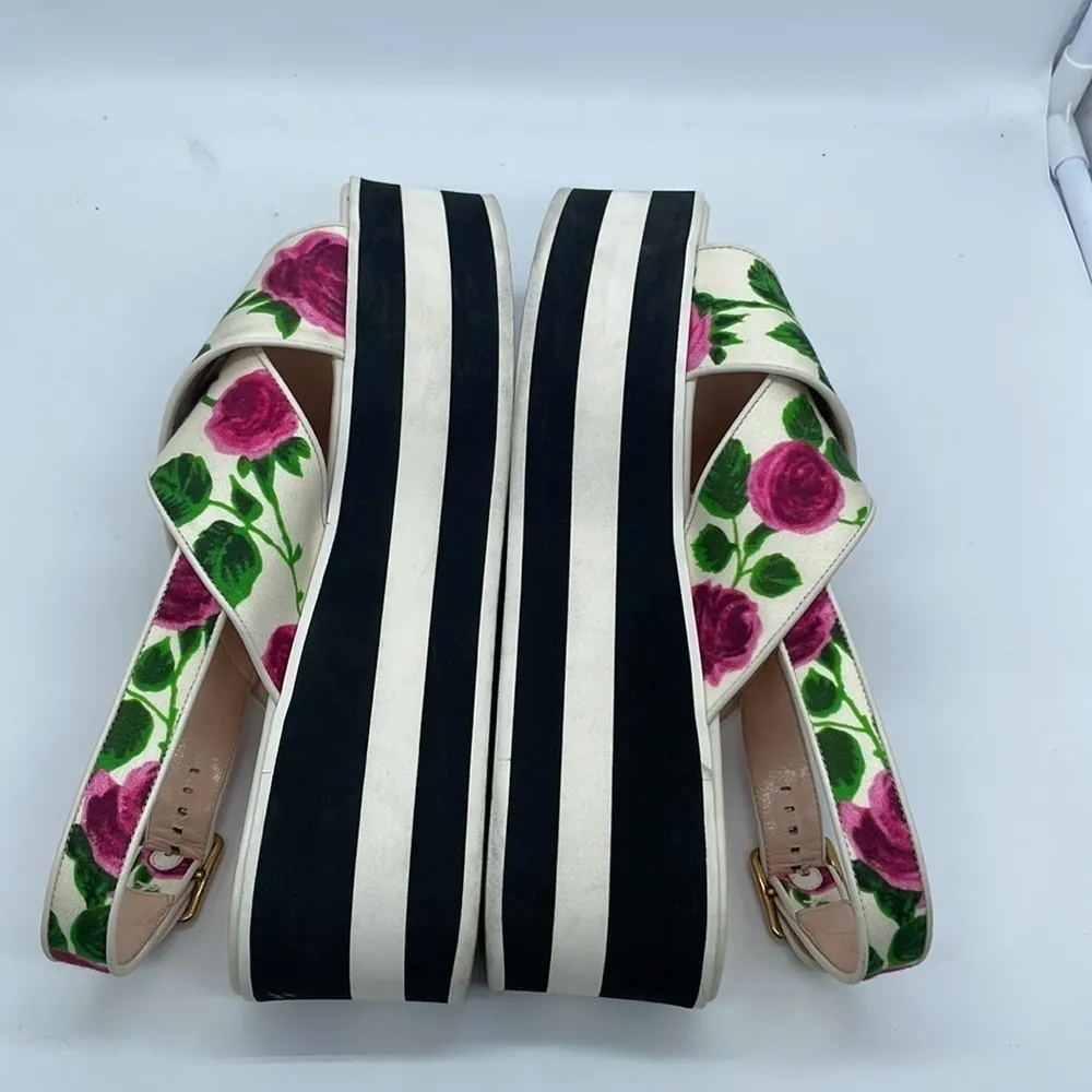 GUCCI Pink Red Rose Floral Sandals Peggy Platforms Striped Sole 39.5 - Image 4