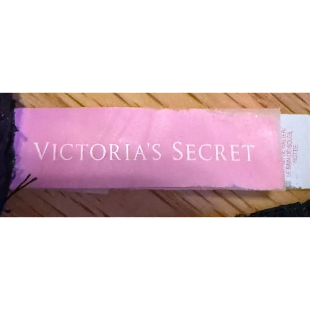 Victoria's Secret Women's The Hottie Halter Bikini Top 34C Black Underwire - Image 5