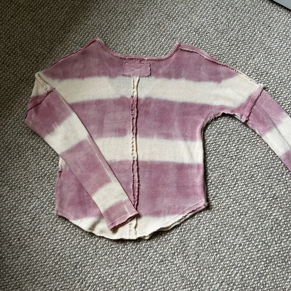 Free People Come and Get it Tie Dye Top in Clove Bark - SMALL - Image 5