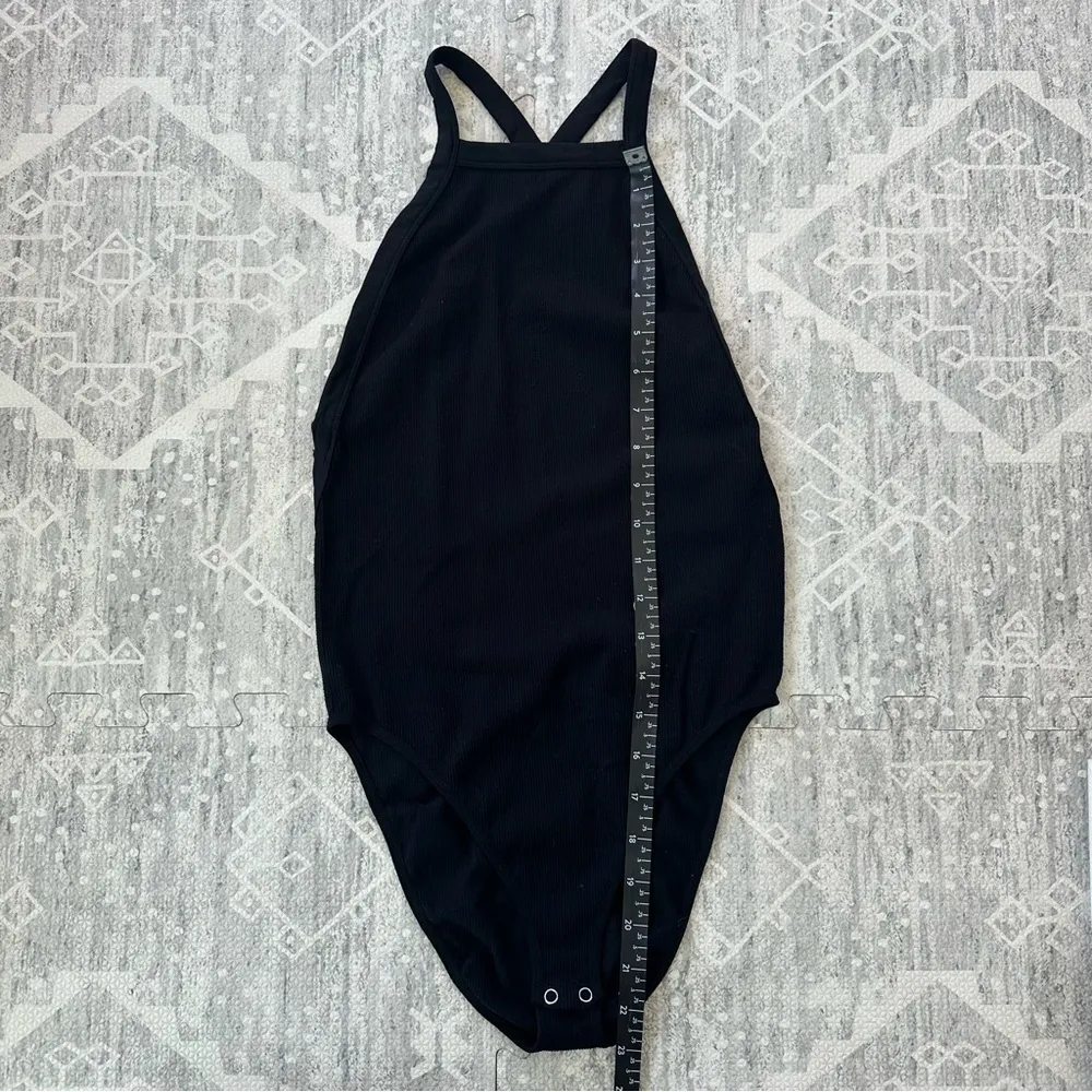 Shein Black High Neck Halter Criss Cross Low Back Bodysuit Closet Staple Size M - Image 11