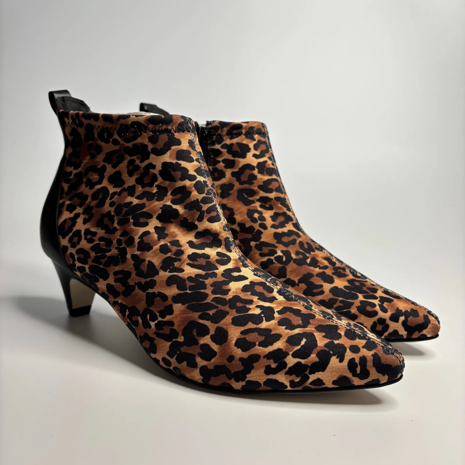 Walking Cradles Billie Heeled Booties in Leopard Stretch Fabric/Black Leather Brown Size 7.5 - Image 5