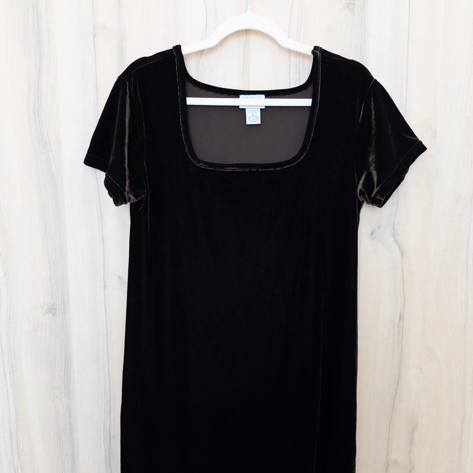 Cassini Women's Black Velvet Square Neck Short Sleeve Maxi Dress Size Medium - Image 2