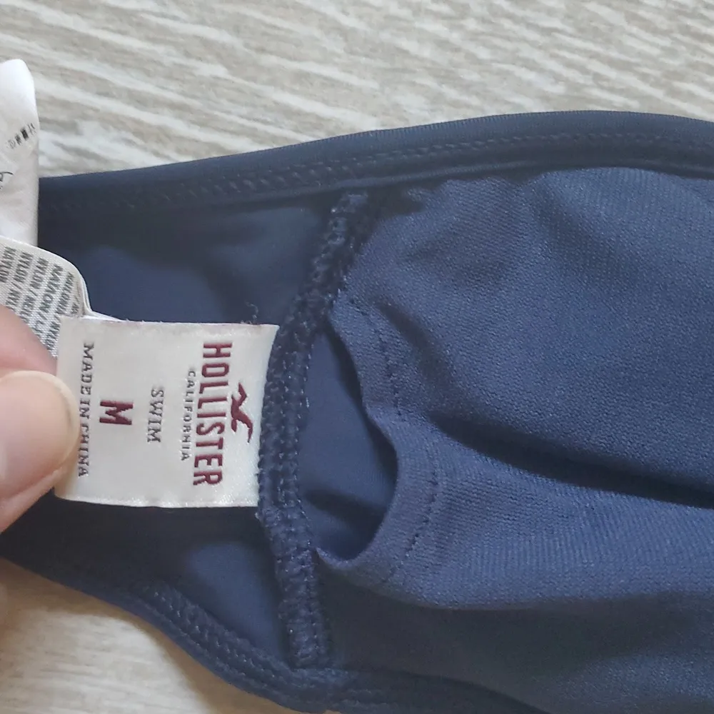 Hollister Bandeau String Bikini Top With Ruffle - Image 8