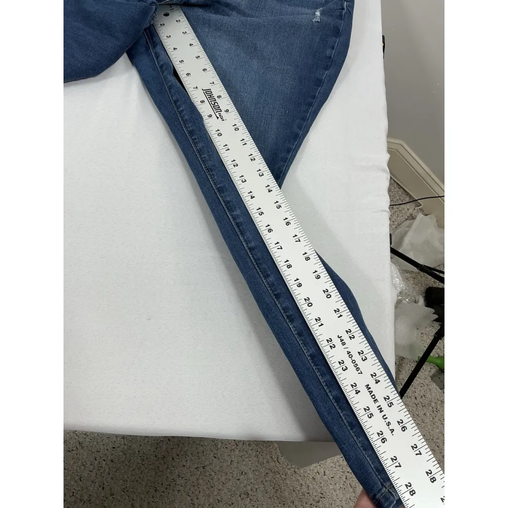 Womans Sonoma Distressed Blue Jeans 18 R Skinny Excellent Condition - Image 7