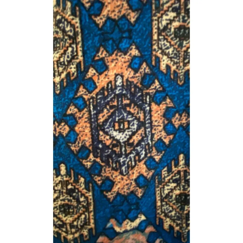 Forever 21 Contemporary Blue Salmon Diagonal Patterned Shorts Women's Size Small - Image 3