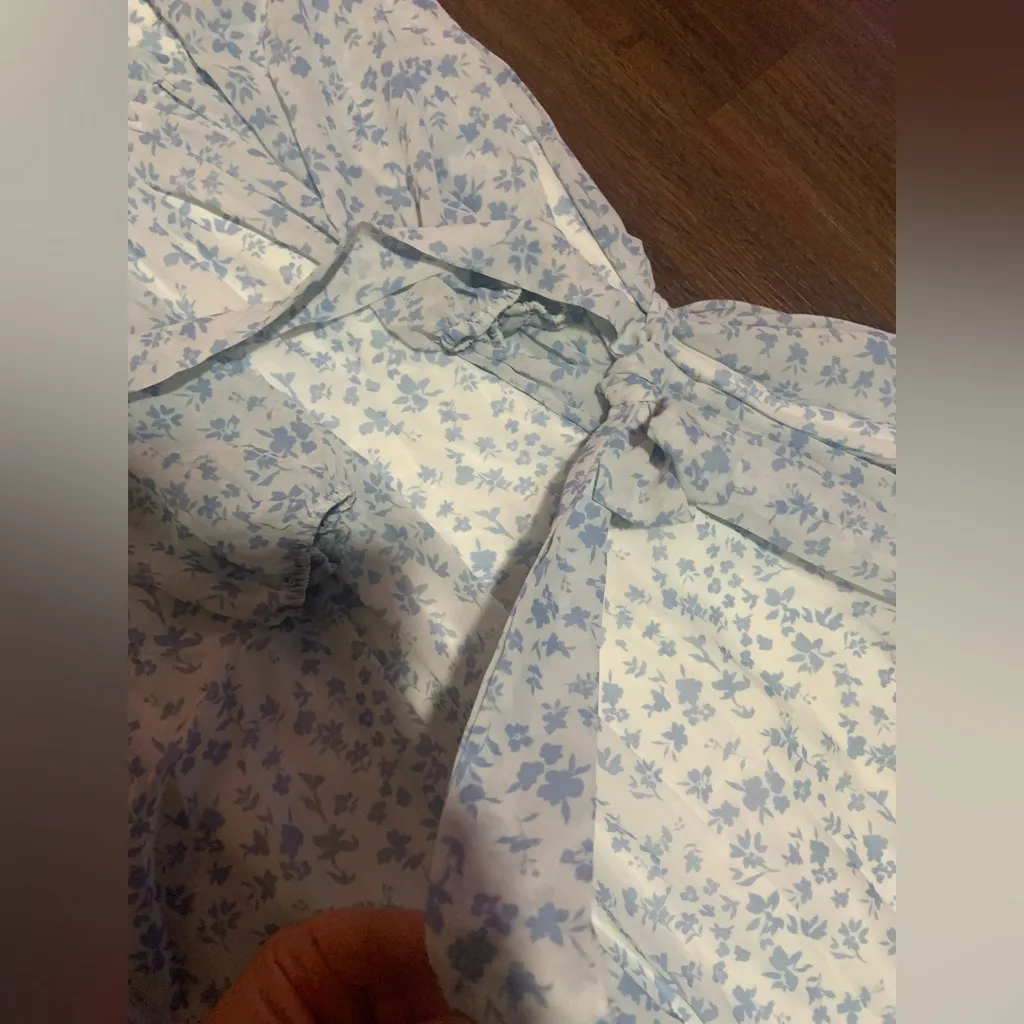 AW bridalDIVAN DRESS
Skyblue Star Floral wedding formal party $135 party winter Blue Size 0 - Image 9