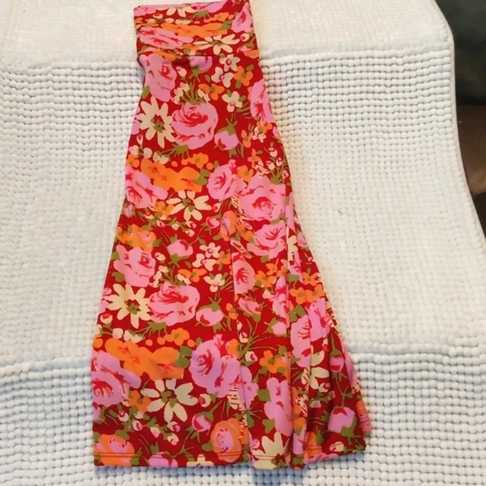 Lularoe Pink Floral A-Line Azure Flowy Swing Skirt Size XS EUC #4803 - Image 4