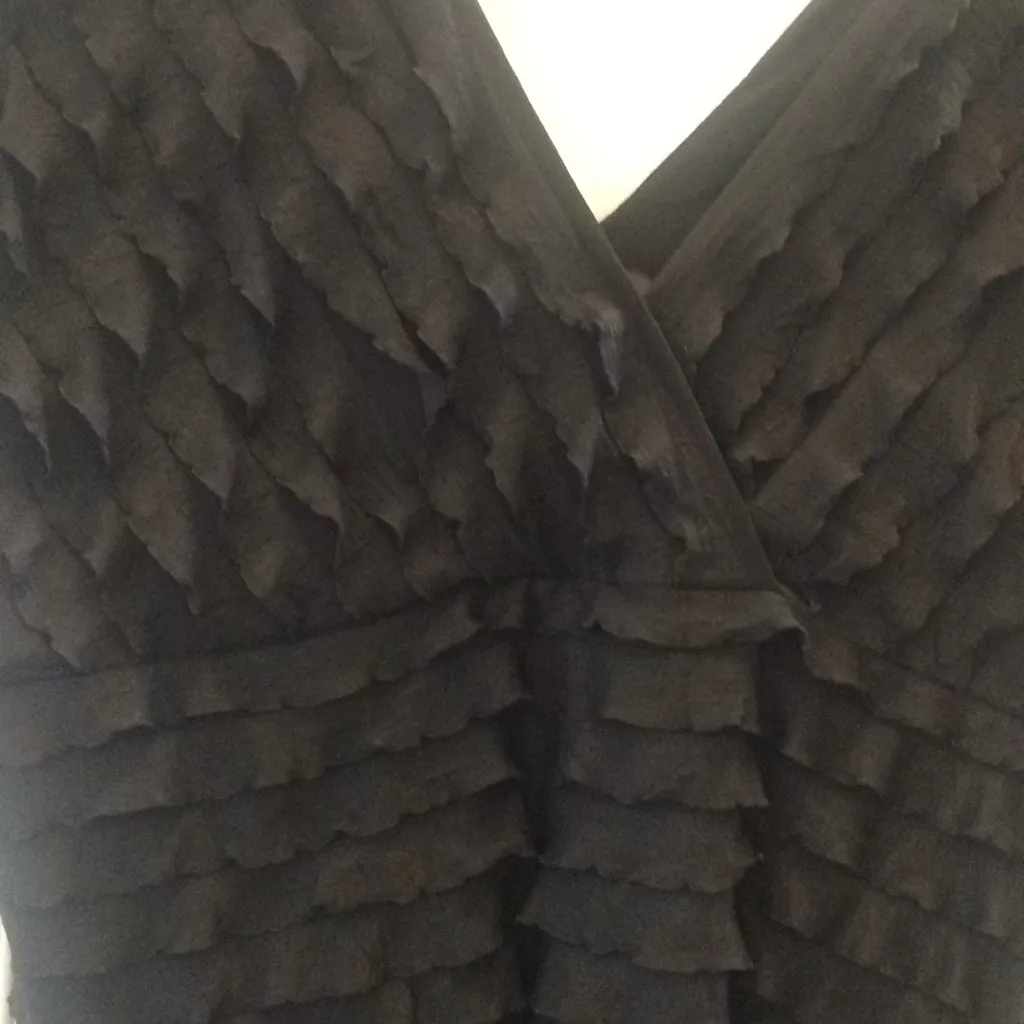 FINAL MARKDOWN Jennie and Marlis Sleek ladies top large Black - Image 2