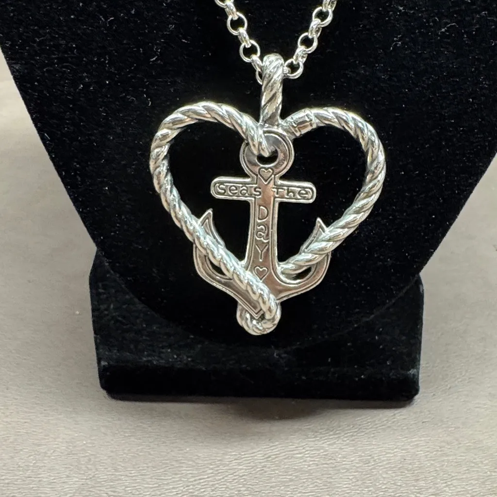 Silver Heart Anchor Necklace - Image 2