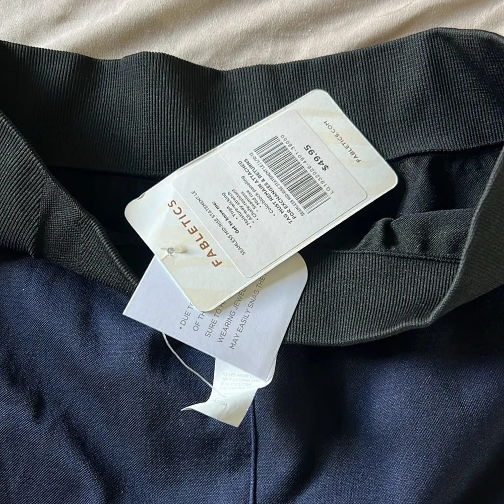 Fabletics NWT seamless midrise statement Le size large - Image 6