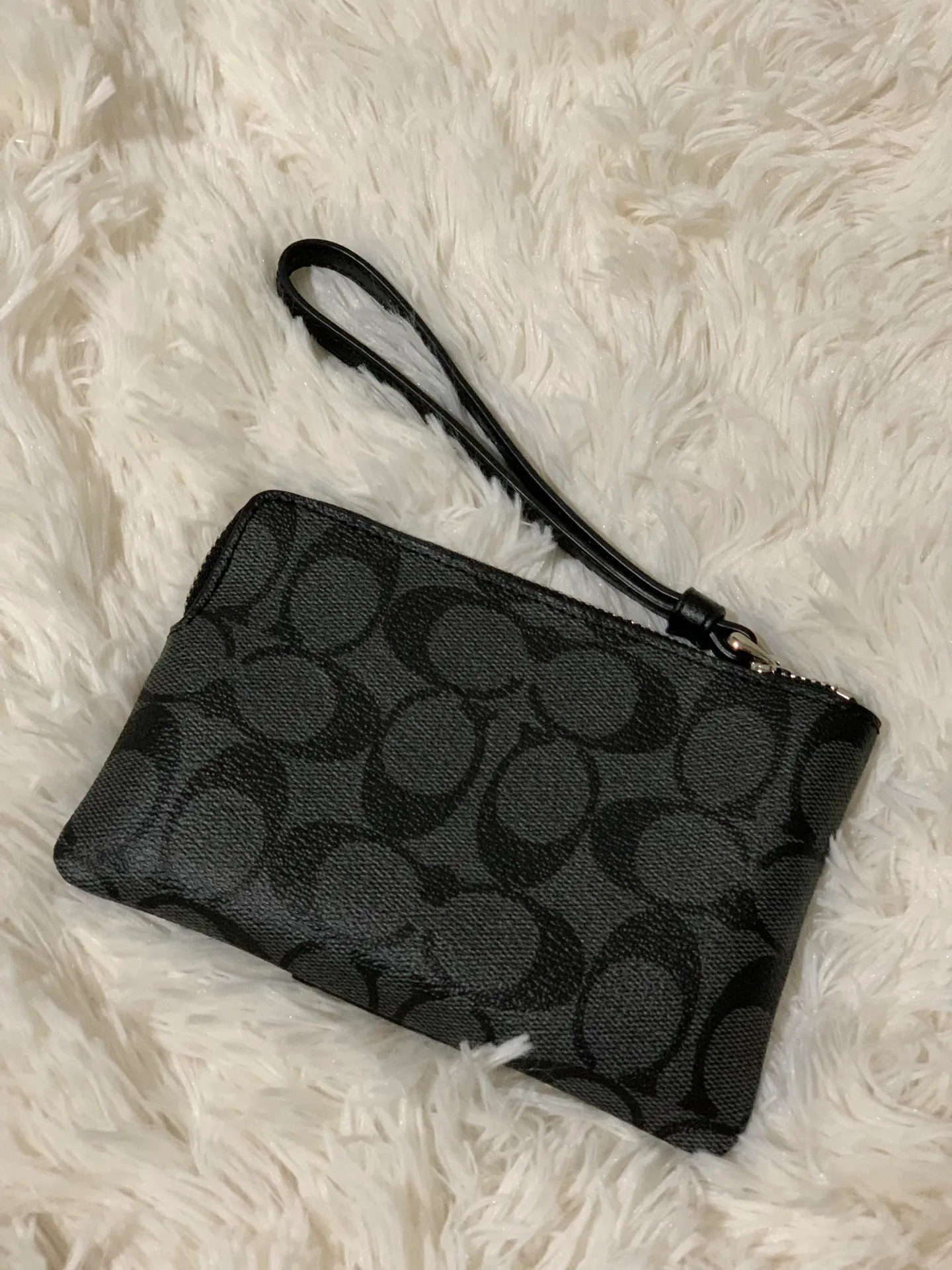 Coach Wristet - Image 2