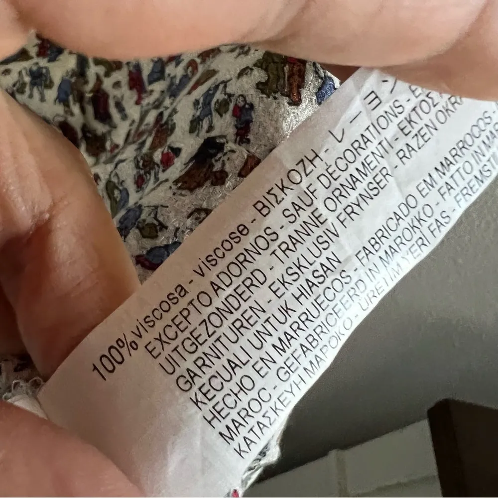 Zara Trafaluc Collection Viscose Japanese Scene People Top Shirt US Medium - Image 8