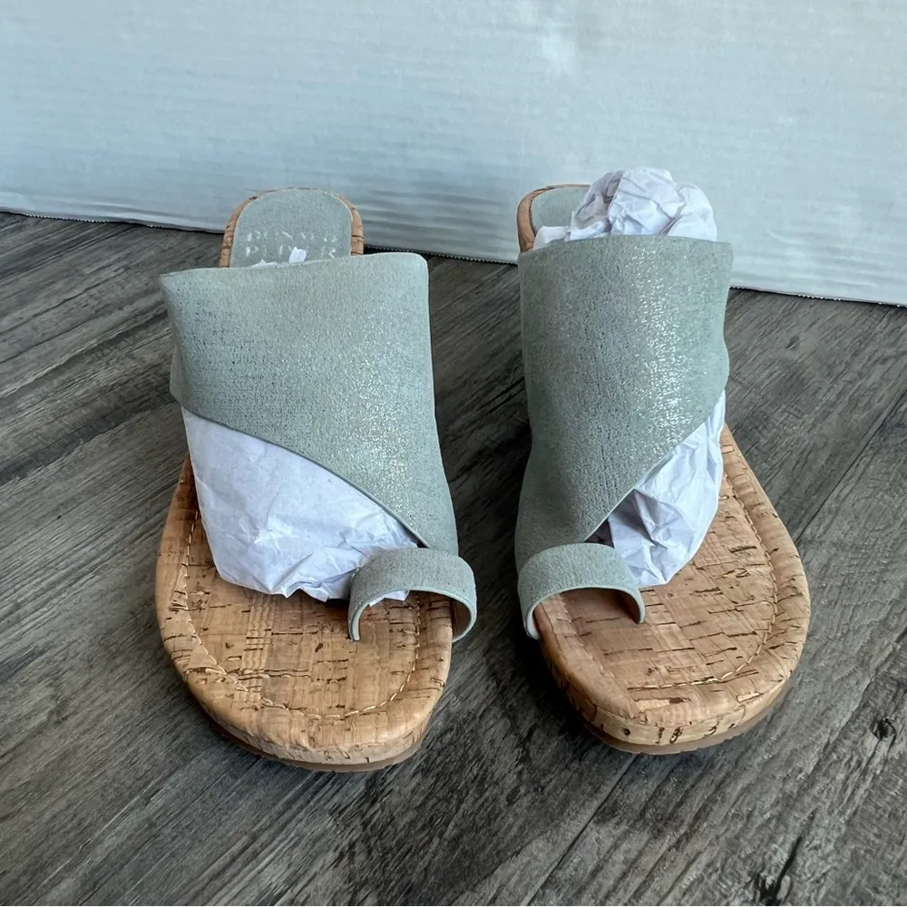 NWOB Donald Pliner Gyer wedge sandal light pewter & cork 7 1/2 - Image 8