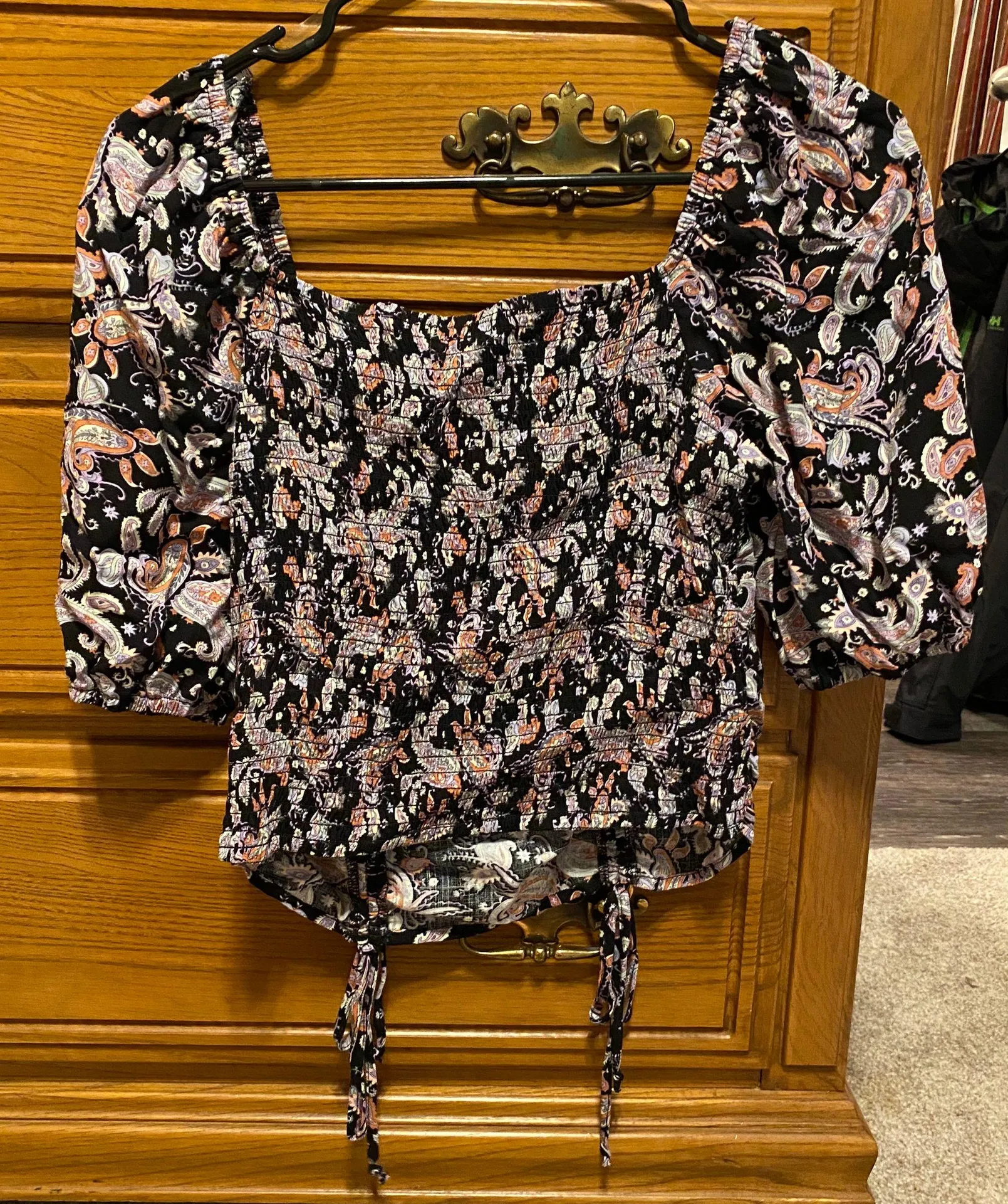 Patterned Cropped Top - Image 2