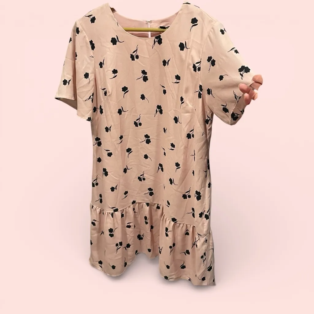 Cute pink blush ruffle short sleeve midi dress black floral whimsigoth coquette - Image 2